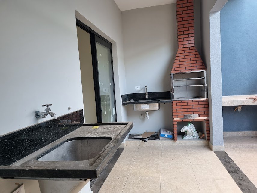Casa á venda no Bella Atibaia Jardim Cerejeiras