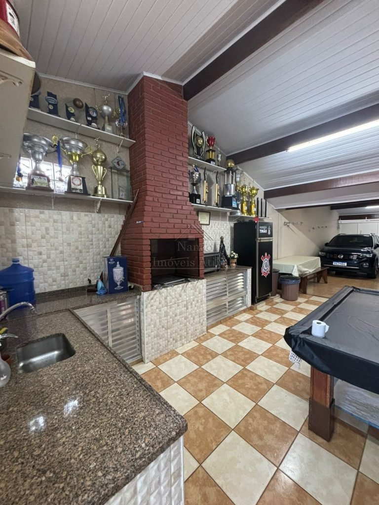 Casa térrea á venda no B° Jardim Cerejeiras