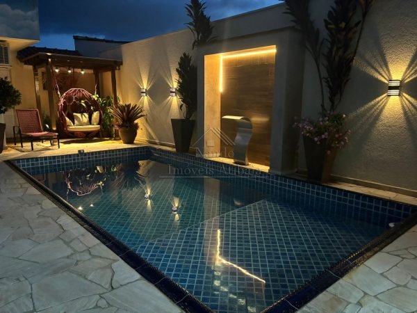 Casa térrea á venda no B° Jardim Cerejeiras