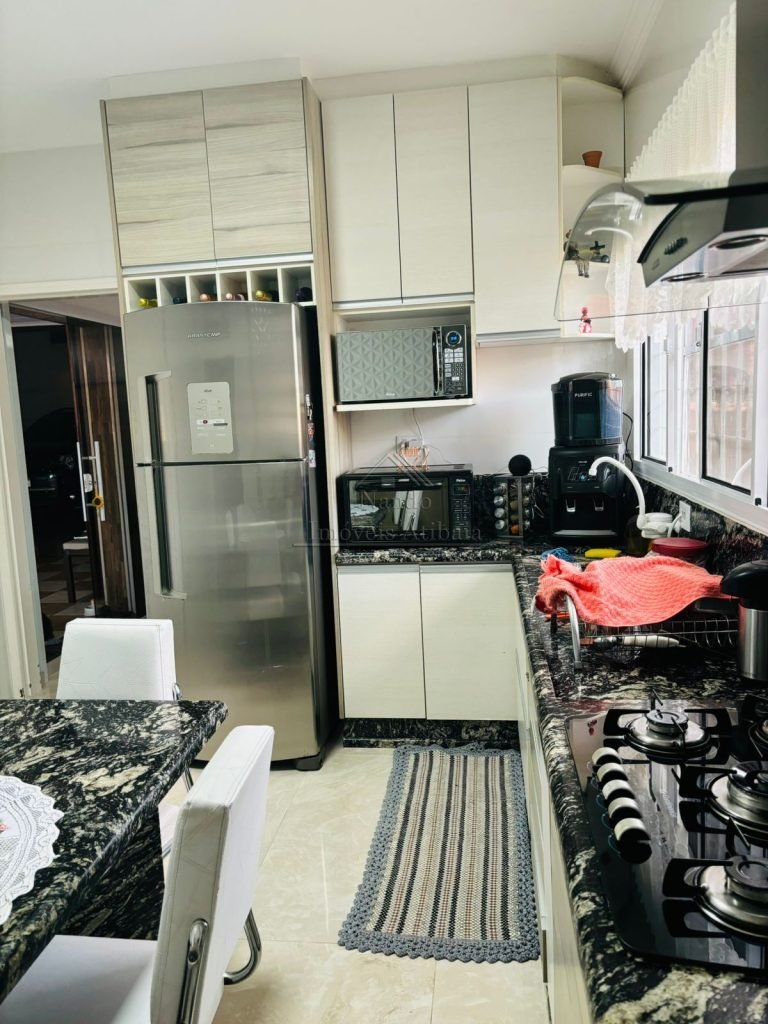 Casa térrea á venda no B° Jardim Cerejeiras