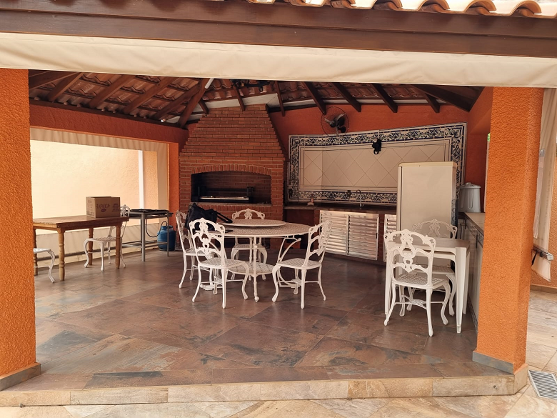 Casa alto padrão á venda em Atibaia SP no B° Jardim Sumaré  – Atibaia