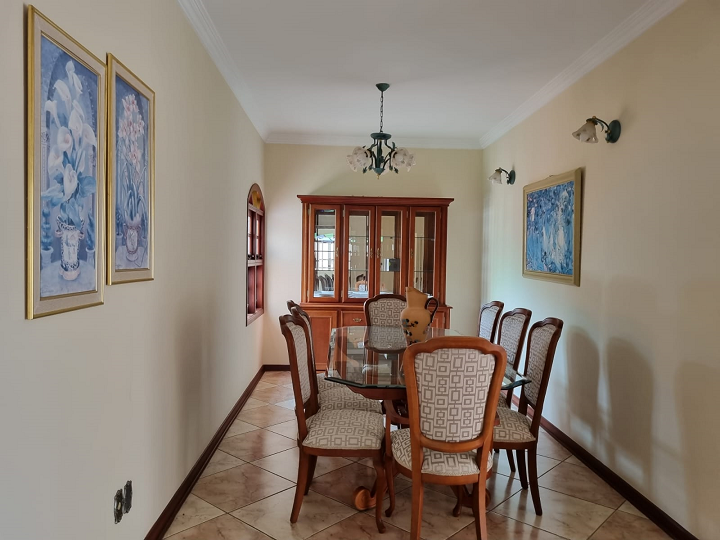 Casa alto padrão á venda em Atibaia SP no B° Jardim Sumaré  – Atibaia