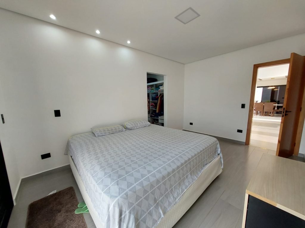 Casa térrea de Alto padrão em Condomínio Quintas  da Boa Vista