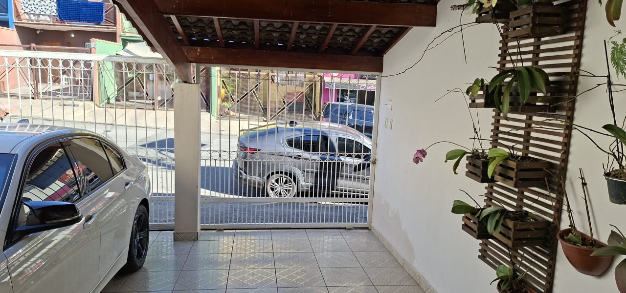 Casa com 3 dormitórios no Jardim Cerejeiras Atibaia